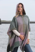 Load image into Gallery viewer, Sarah Cape Buffalo