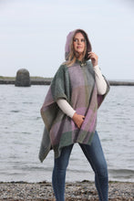 Load image into Gallery viewer, Sarah Cape Buffalo