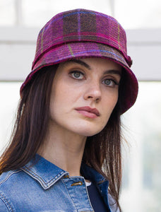 Mucros Emily Check Bucket Hat