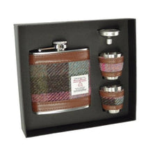 Load image into Gallery viewer, Glen Appin Flask Box Set
