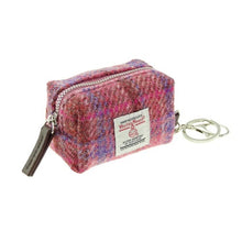 Load image into Gallery viewer, Harris Tweed &#39;Fara&#39; Micro Bag Keyring
