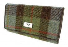 Load image into Gallery viewer, Harris Tweed 'Tiree' Purse
